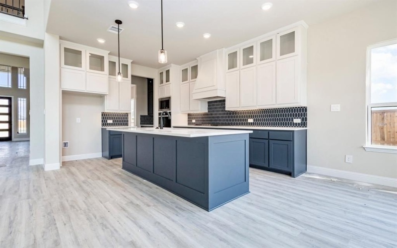 240 HANGING GARDEN Drive, Prosper, TX 75078, 6 Bedrooms Bedrooms, ,5 BathroomsBathrooms,Residential,For Sale,240 HANGING GARDEN Drive,0,21041117