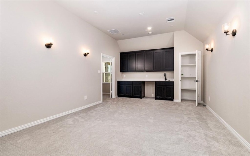 240 HANGING GARDEN Drive, Prosper, TX 75078, 6 Bedrooms Bedrooms, ,5 BathroomsBathrooms,Residential,For Sale,240 HANGING GARDEN Drive,0,21041117
