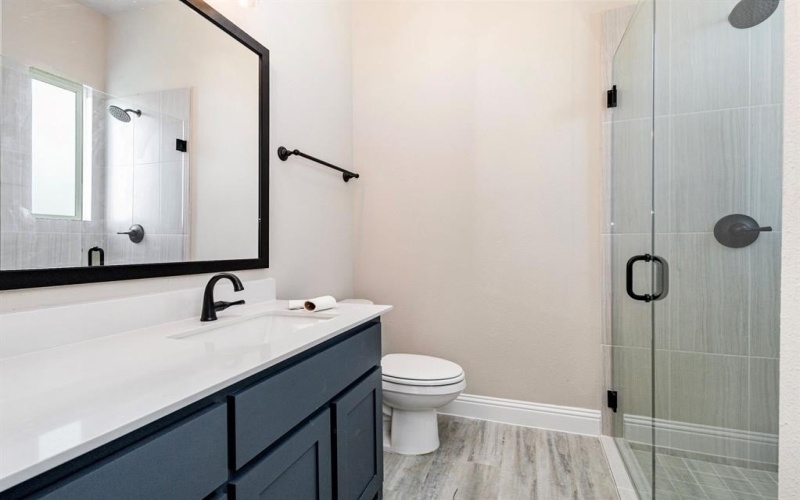 240 HANGING GARDEN Drive, Prosper, TX 75078, 6 Bedrooms Bedrooms, ,5 BathroomsBathrooms,Residential,For Sale,240 HANGING GARDEN Drive,0,21041117