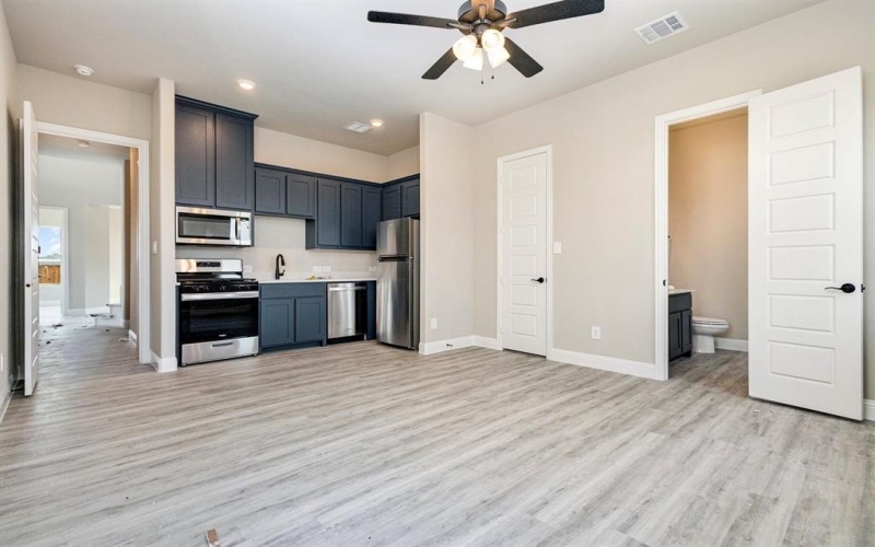 240 HANGING GARDEN Drive, Prosper, TX 75078, 6 Bedrooms Bedrooms, ,5 BathroomsBathrooms,Residential,For Sale,240 HANGING GARDEN Drive,0,21041117