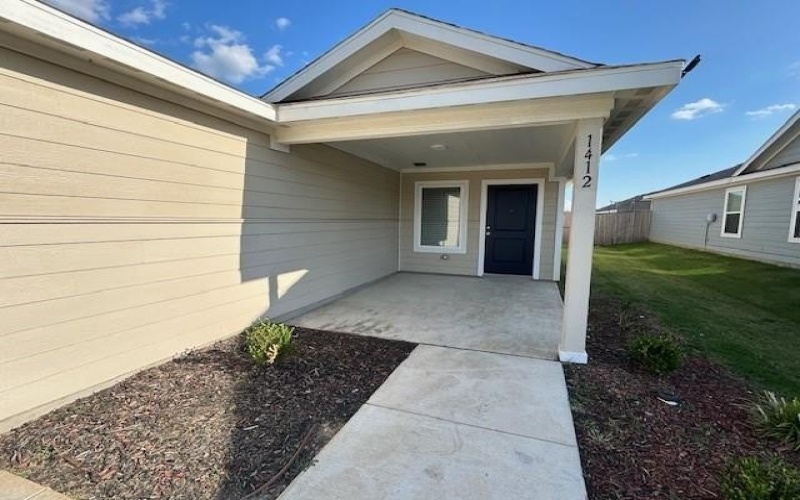 1412 Silver Oak Lane, Fort Worth, TX 76140, 3 Bedrooms Bedrooms, ,2 BathroomsBathrooms,Residential,For Sale,1412 Silver Oak Lane,0,21041121