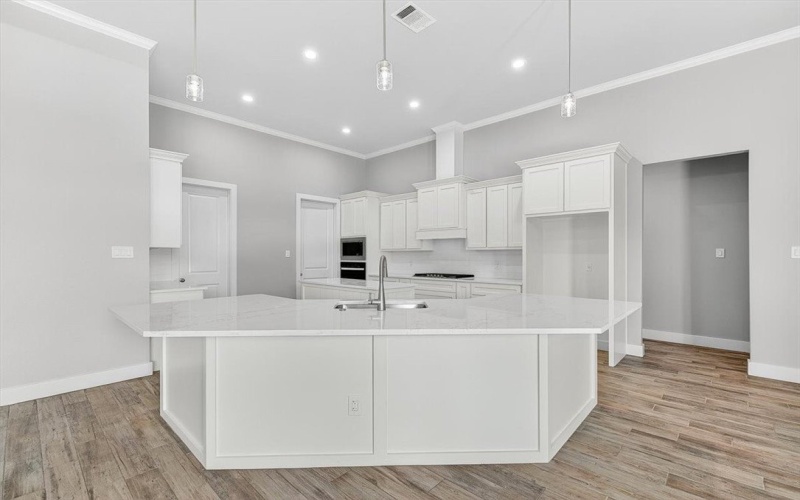 2650 Lannister, Corpus Christi, TX 78415, 4 Habitaciones Habitaciones , ,3 BañosBaños,Residential,En Venta,2650 Lannister,0,463975