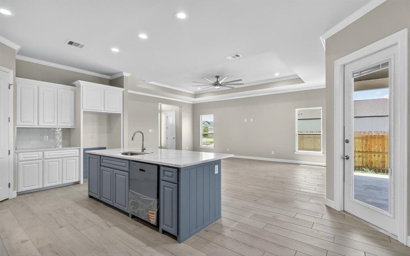 2701 Lannister, Corpus Christi, TX 78415, 5 Habitaciones Habitaciones , ,2 BañosBaños,Residential,En Venta,2701 Lannister,0,463978