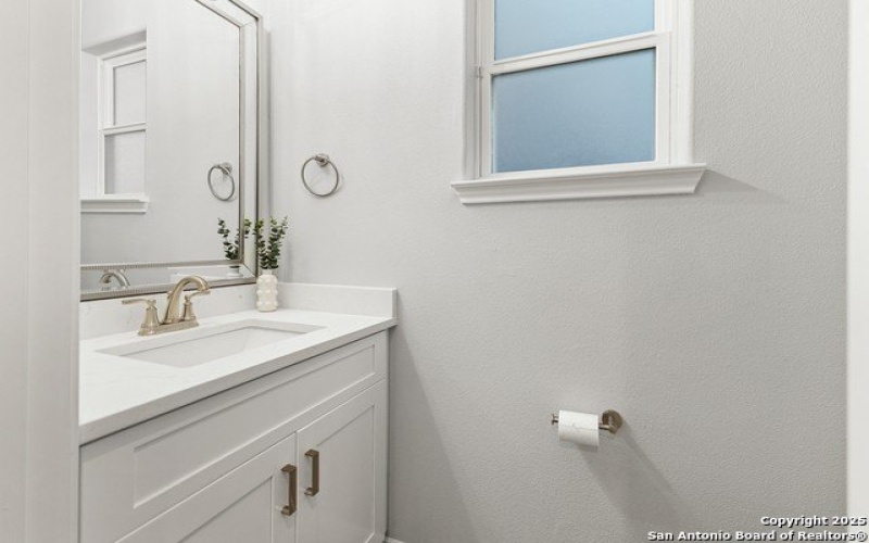 505 Linden, San Antonio, TX 78211, 3 Bedrooms Bedrooms, ,2 BathroomsBathrooms,Residential,For Sale,505 Linden,0,1895329