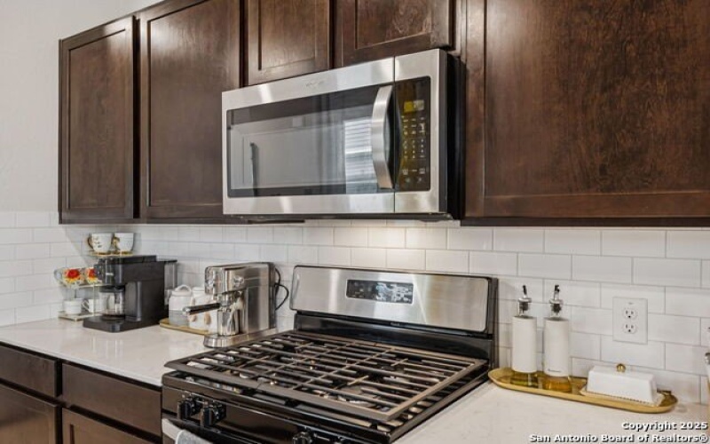 5518 Frederick Bluff, San Antonio, TX 78073, 3 Bedrooms Bedrooms, ,2 BathroomsBathrooms,Residential,For Sale,5518 Frederick Bluff,0,1895424