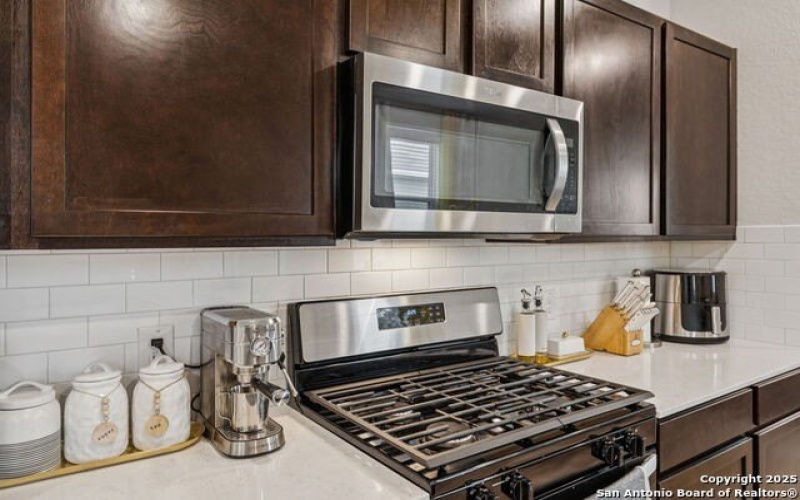 5518 Frederick Bluff, San Antonio, TX 78073, 3 Bedrooms Bedrooms, ,2 BathroomsBathrooms,Residential,For Sale,5518 Frederick Bluff,0,1895424