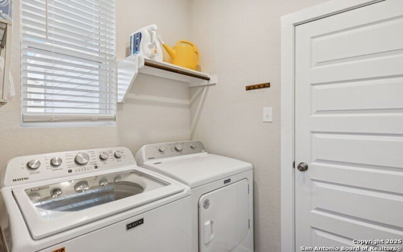 5518 Frederick Bluff, San Antonio, TX 78073, 3 Bedrooms Bedrooms, ,2 BathroomsBathrooms,Residential,For Sale,5518 Frederick Bluff,0,1895424