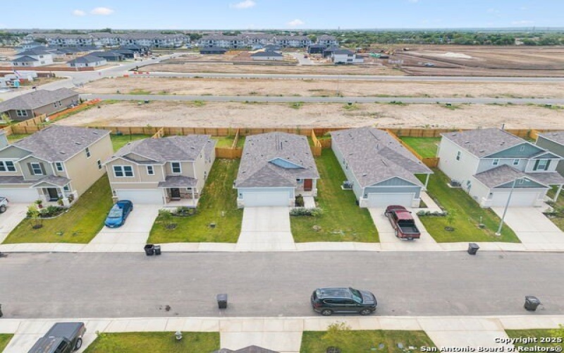 5518 Frederick Bluff, San Antonio, TX 78073, 3 Bedrooms Bedrooms, ,2 BathroomsBathrooms,Residential,For Sale,5518 Frederick Bluff,0,1895424