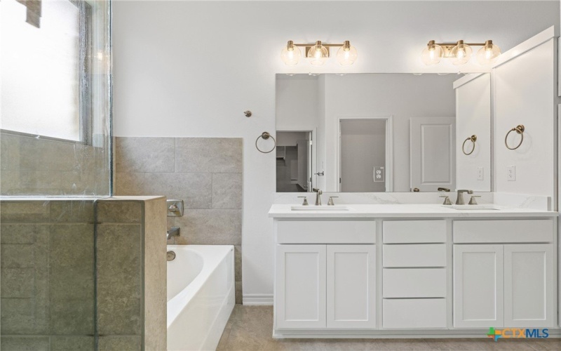 10239 Kimberlite Drive, Temple, TX 76502, 4 Bedrooms Bedrooms, ,2 BathroomsBathrooms,Residential,For Sale,10239 Kimberlite Drive,0,588783