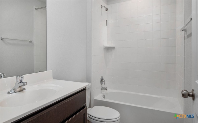 2211 Turmeric Court, Temple, TX 76502, 3 Habitaciones Habitaciones , ,2 BañosBaños,Residential,En Venta,2211 Turmeric Court,0,590837