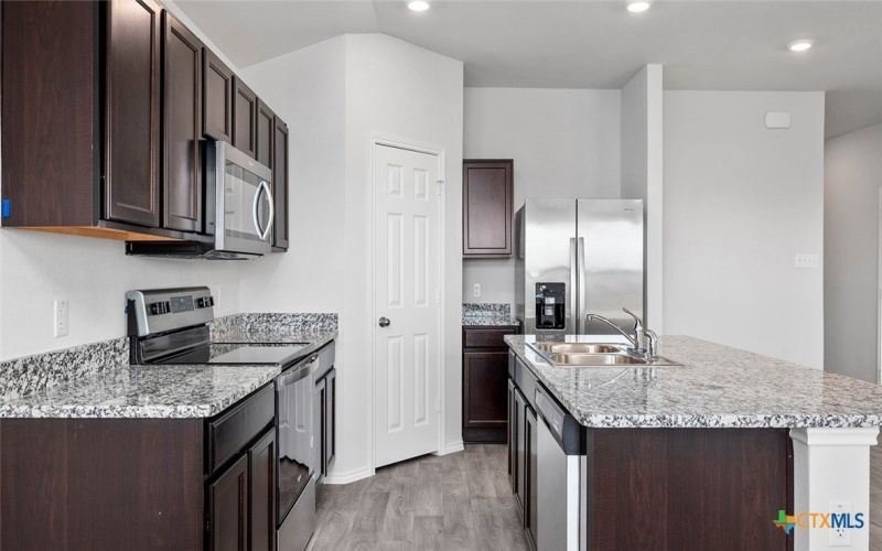 2211 Turmeric Court, Temple, TX 76502, 3 Habitaciones Habitaciones , ,2 BañosBaños,Residential,En Venta,2211 Turmeric Court,0,590837