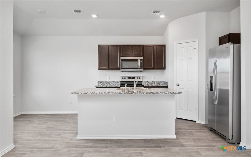 2211 Turmeric Court, Temple, TX 76502, 3 Habitaciones Habitaciones , ,2 BañosBaños,Residential,En Venta,2211 Turmeric Court,0,590837