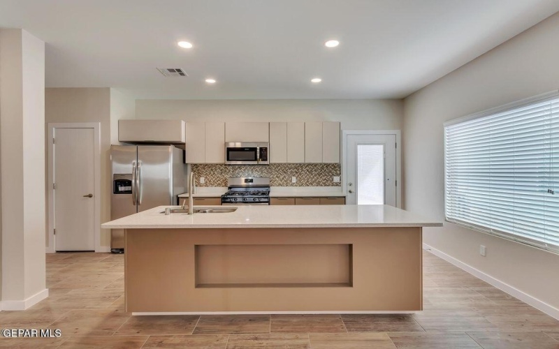 15252 Conviction Avenue, El Paso, TX 79928, 3 Bedrooms Bedrooms, ,2 BathroomsBathrooms,Residential,For Sale,15252 Conviction Avenue,0,929060