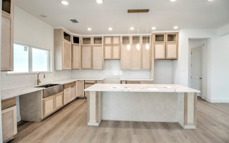 117 Mustang Springs Circle, Sunset, TX 76270, 4 Habitaciones Habitaciones , ,3 BañosBaños,Residential,En Venta,117 Mustang Springs Circle,0,20902168