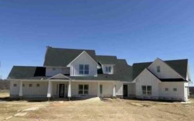 117 Mustang Springs Circle, Sunset, TX 76270, 4 Bedrooms Bedrooms, ,3 BathroomsBathrooms,Residential,For Sale,117 Mustang Springs Circle,0,20902168