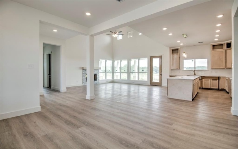 117 Mustang Springs Circle, Sunset, TX 76270, 4 Habitaciones Habitaciones , ,3 BañosBaños,Residential,En Venta,117 Mustang Springs Circle,0,20902168