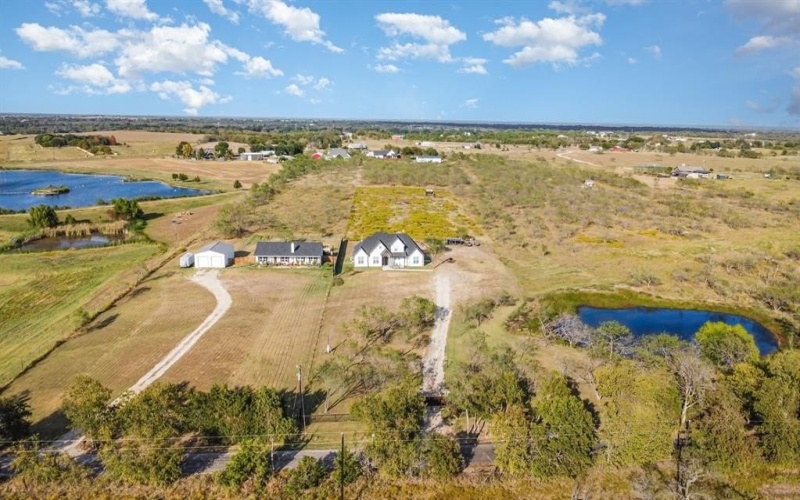 601 Gin Road, Ennis, TX 75119, 4 Habitaciones Habitaciones , ,3 BañosBaños,Residential,En Venta,601 Gin Road,0,21035936