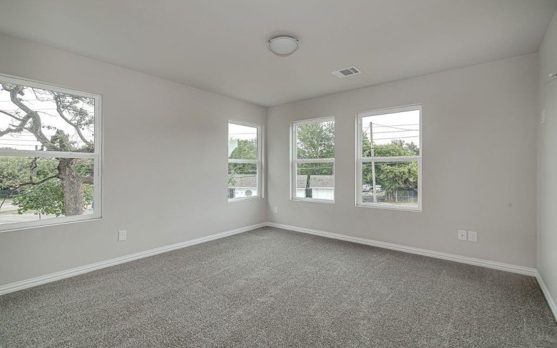 3640 Vaughn Boulevard, Fort Worth, TX 76119, 3 Habitaciones Habitaciones , ,2 BañosBaños,Residential,En Venta,3640 Vaughn Boulevard,0,21041310