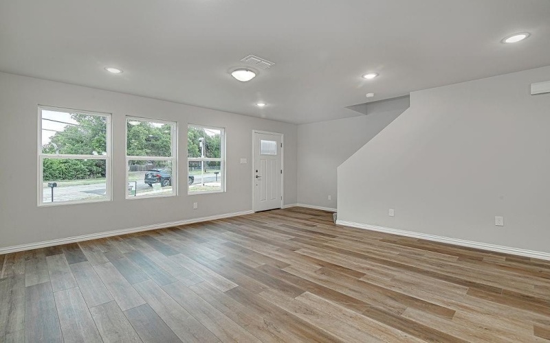 3640 Vaughn Boulevard, Fort Worth, TX 76119, 3 Habitaciones Habitaciones , ,2 BañosBaños,Residential,En Venta,3640 Vaughn Boulevard,0,21041310