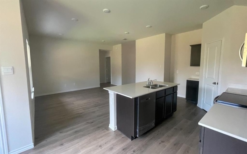 215 Desert Willow Way, Royse City, TX 75189, 3 Bedrooms Bedrooms, ,2 BathroomsBathrooms,Residential,For Sale,215 Desert Willow Way,0,21041340