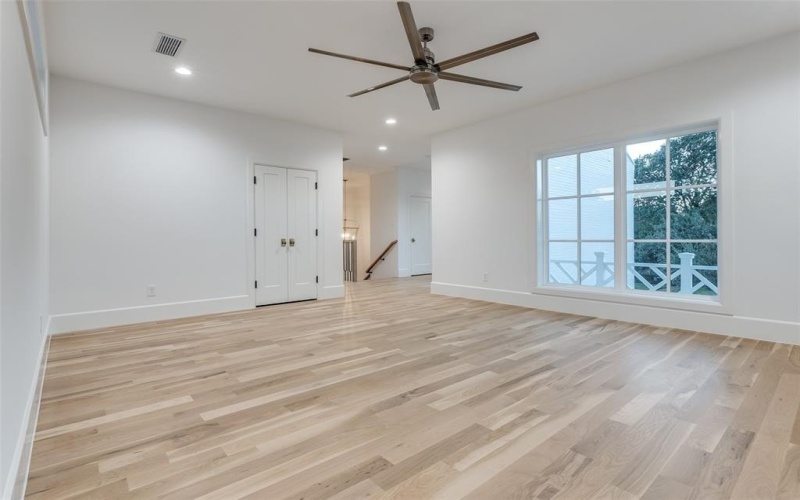 10326 Crestover Drive, Dallas, TX 75229, 5 Bedrooms Bedrooms, ,6 BathroomsBathrooms,Residential,For Sale,10326 Crestover Drive,0,21041402