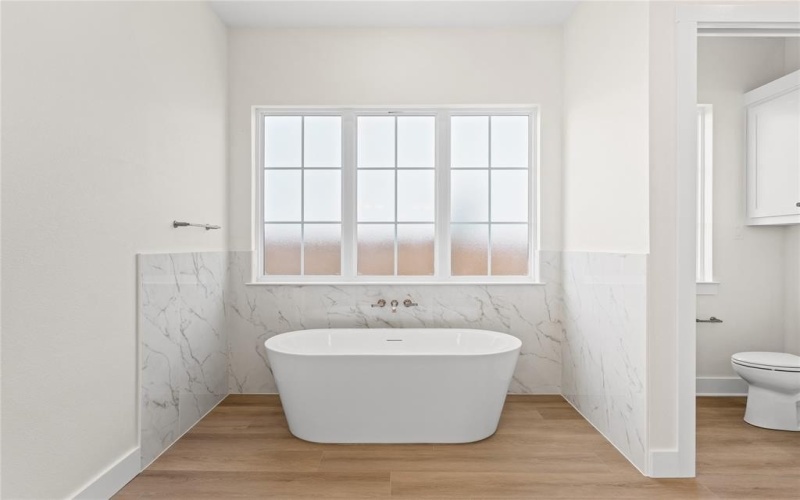 11002 Denali Drive, Woodway, TX 76712, 5 Bedrooms Bedrooms, ,3 BathroomsBathrooms,Residential,For Sale,11002 Denali Drive,0,21041417