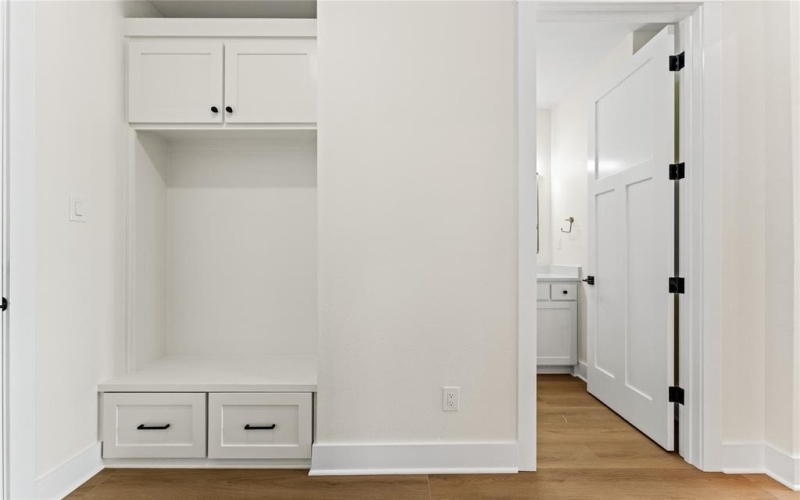 11002 Denali Drive, Woodway, TX 76712, 5 Bedrooms Bedrooms, ,3 BathroomsBathrooms,Residential,For Sale,11002 Denali Drive,0,21041417