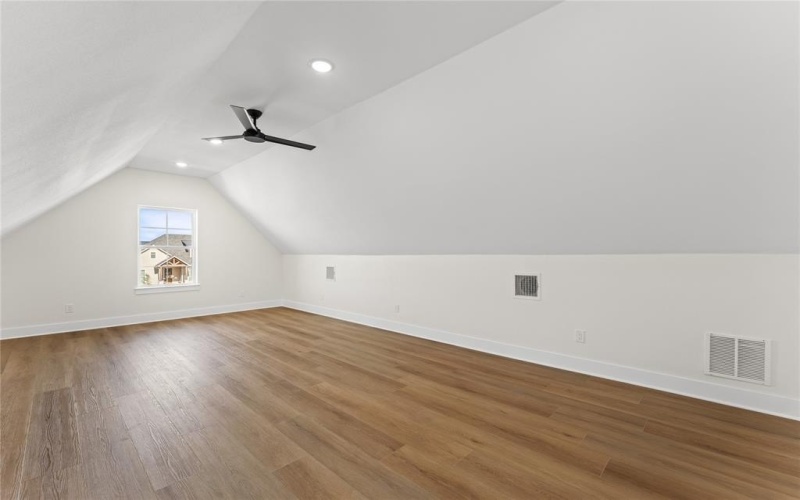 11002 Denali Drive, Woodway, TX 76712, 5 Bedrooms Bedrooms, ,3 BathroomsBathrooms,Residential,For Sale,11002 Denali Drive,0,21041417