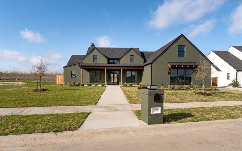 11002 Denali Drive, Woodway, TX 76712, 5 Bedrooms Bedrooms, ,3 BathroomsBathrooms,Residential,For Sale,11002 Denali Drive,0,21041417