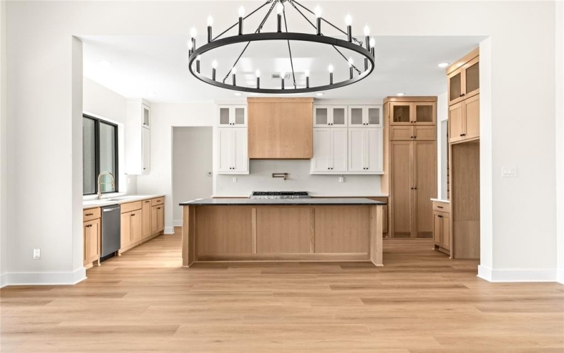 11002 Denali Drive, Woodway, TX 76712, 5 Bedrooms Bedrooms, ,3 BathroomsBathrooms,Residential,For Sale,11002 Denali Drive,0,21041417