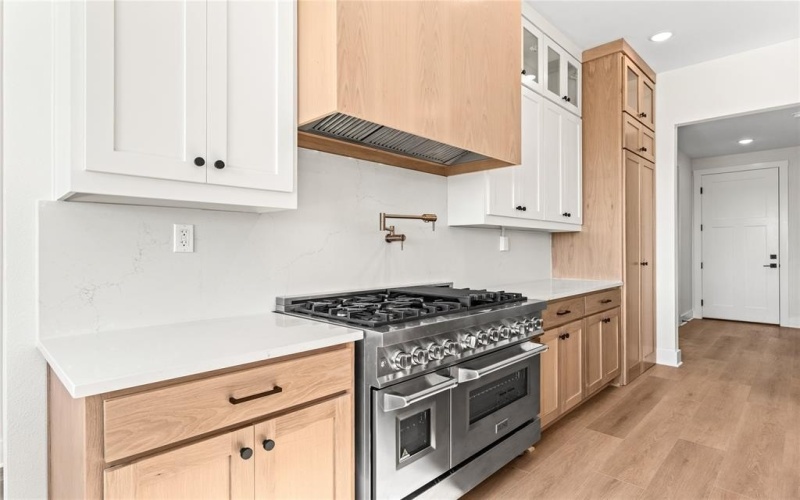 11002 Denali Drive, Woodway, TX 76712, 5 Bedrooms Bedrooms, ,3 BathroomsBathrooms,Residential,For Sale,11002 Denali Drive,0,21041417