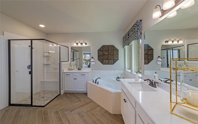 245 Harmony Avenue, Forney, TX 75126, 4 Habitaciones Habitaciones , ,3 BañosBaños,Residential,En Venta,245 Harmony Avenue,0,21041472