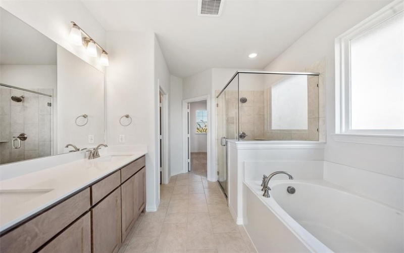 132 Moss Glen Lane, New Fairview, TX 76078, 4 Habitaciones Habitaciones , ,2 BañosBaños,Residential,En Venta,132 Moss Glen Lane,0,21041506
