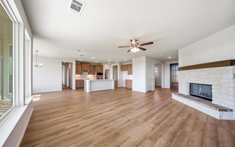 132 Moss Glen Lane, New Fairview, TX 76078, 4 Habitaciones Habitaciones , ,2 BañosBaños,Residential,En Venta,132 Moss Glen Lane,0,21041506
