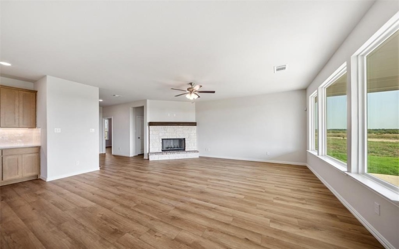 132 Moss Glen Lane, New Fairview, TX 76078, 4 Habitaciones Habitaciones , ,2 BañosBaños,Residential,En Venta,132 Moss Glen Lane,0,21041506