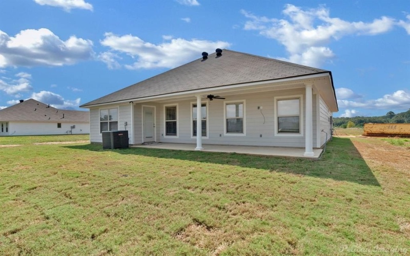 260 Sedgewick Avenue, Haughton, LA 71037, 3 Bedrooms Bedrooms, ,2 BathroomsBathrooms,Residential,For Sale,260 Sedgewick Avenue,0,21041519
