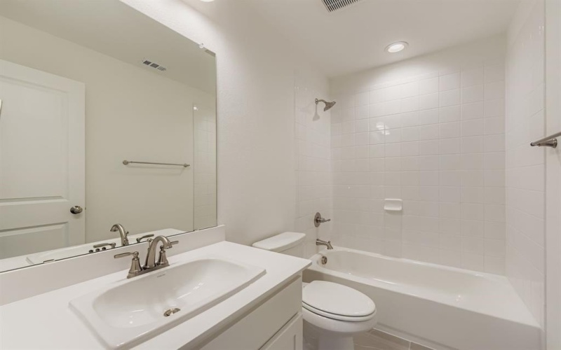 11332 Bratton Boulevard, Fort Worth, TX 76052, 4 Habitaciones Habitaciones , ,3 BañosBaños,Residential,En Venta,11332 Bratton Boulevard,0,21041644