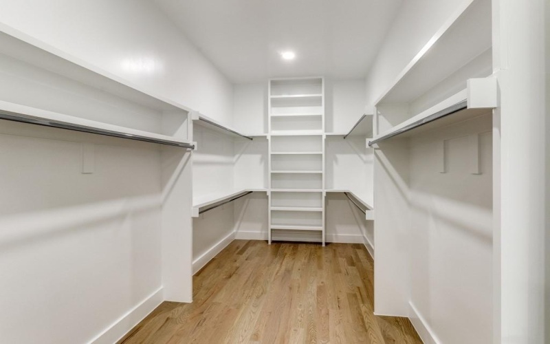 1521 N Haskell Avenue, Dallas, TX 75204, 3 Bedrooms Bedrooms, ,2 BathroomsBathrooms,Residential,For Sale,1521 N Haskell Avenue,0,21041658