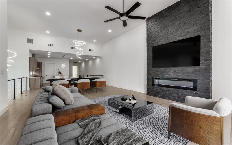1521 N Haskell Avenue, Dallas, TX 75204, 3 Bedrooms Bedrooms, ,2 BathroomsBathrooms,Residential,For Sale,1521 N Haskell Avenue,0,21041658