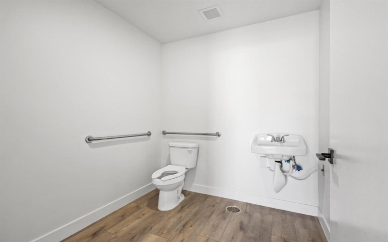 717 E Liberty Street #200, Pilot Point, TX 76258, ,Other,For Sale,717 E Liberty Street,0,21041679