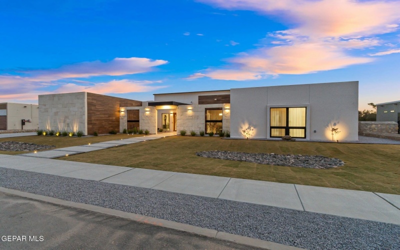 406 Del Rio View Drive, El Paso, TX 79932, 4 Habitaciones Habitaciones , ,1 BañoBaños,Residential,En Venta,406 Del Rio View Drive,917869
