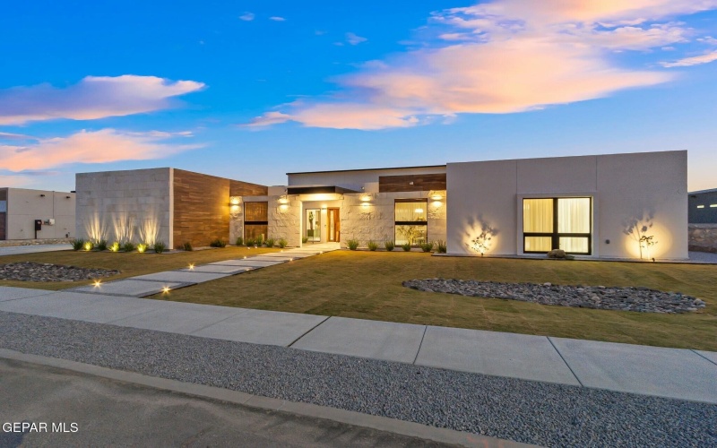 406 Del Rio View Drive, El Paso, TX 79932, 4 Habitaciones Habitaciones , ,1 BañoBaños,Residential,En Venta,406 Del Rio View Drive,917869