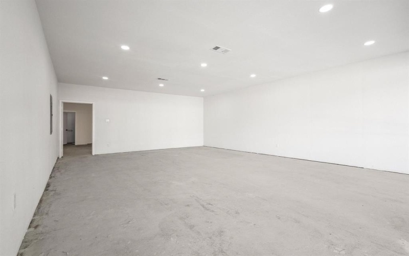 717 E Liberty Street #300, Pilot Point, TX 76258, ,Other,For Sale,717 E Liberty Street,0,21041704