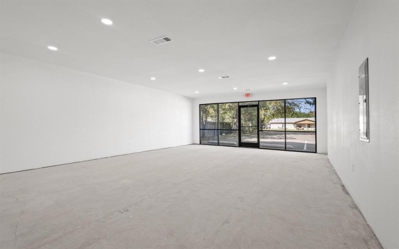 717 E Liberty Street #300, Pilot Point, TX 76258, ,Other,For Sale,717 E Liberty Street,0,21041704