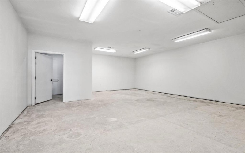 717 E Liberty Street #300, Pilot Point, TX 76258, ,Other,For Sale,717 E Liberty Street,0,21041704