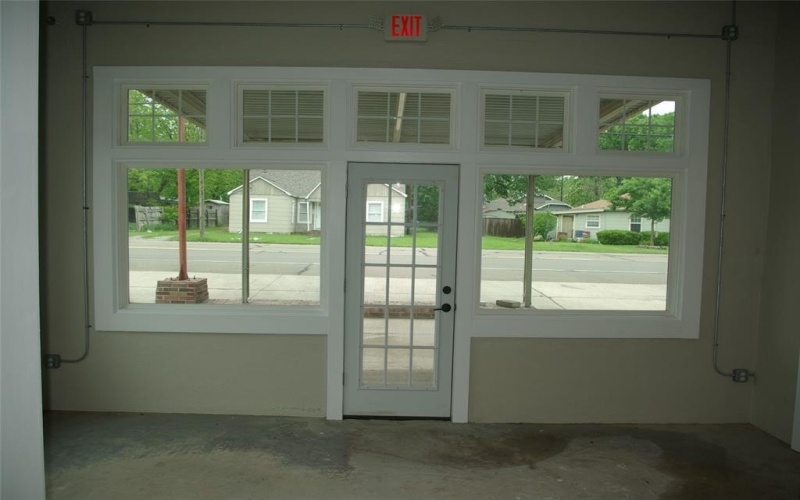 306 S Waco Street, Van Alstyne, TX 75495, ,Commercial Sale,For Sale,306 S Waco Street,0,21041726