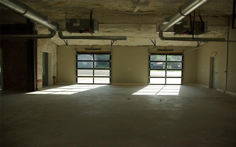 306 S Waco Street, Van Alstyne, TX 75495, ,Commercial Sale,For Sale,306 S Waco Street,0,21041726