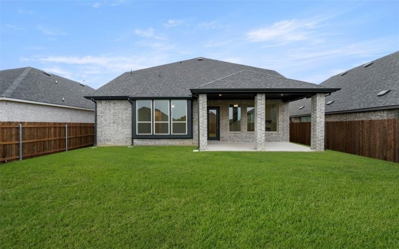 1324 Rothland Lane, Red Oak, TX 75154, 4 Habitaciones Habitaciones , ,3 BañosBaños,Residential,En Venta,1324 Rothland Lane,0,21041804