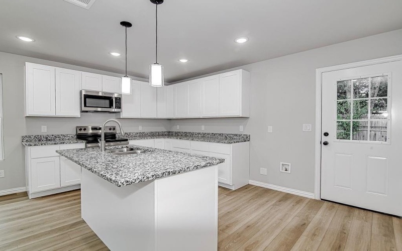 3644 Vaughn Boulevard, Fort Worth, TX 76119, 3 Bedrooms Bedrooms, ,2 BathroomsBathrooms,Residential,For Sale,3644 Vaughn Boulevard,0,21041840