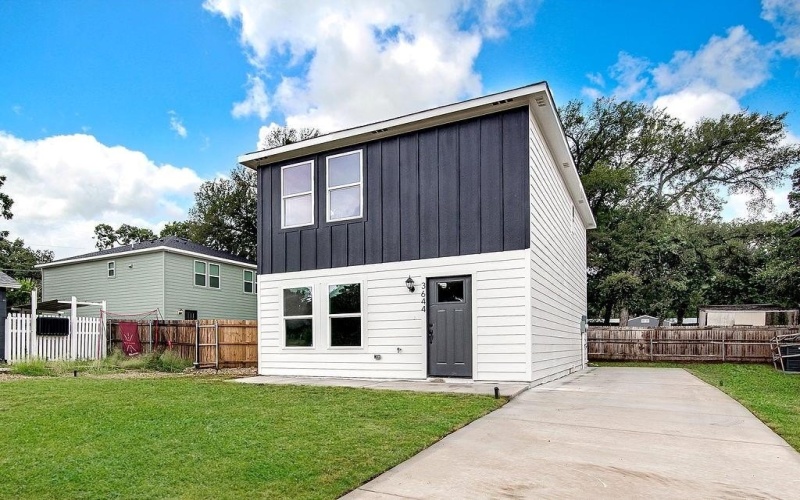 3644 Vaughn Boulevard, Fort Worth, TX 76119, 3 Bedrooms Bedrooms, ,2 BathroomsBathrooms,Residential,For Sale,3644 Vaughn Boulevard,0,21041840